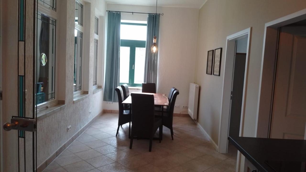 Ferienwohnung Mit Kamin Und Traumhafter Dachterrasse Mit Weitblick In Die Natur Neu Gaarz Exterior foto